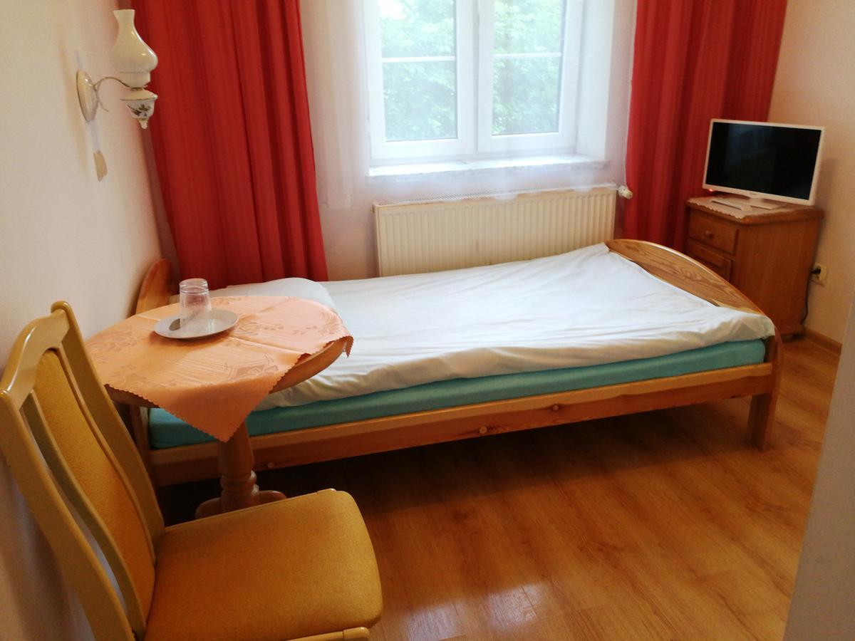 Rezydencja Zamek Krynica Zdroj Luaran gambar